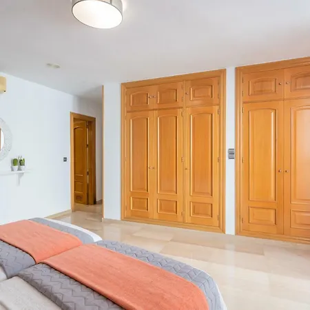 Iloftmalaga Larios-strachan Apartment Malaga